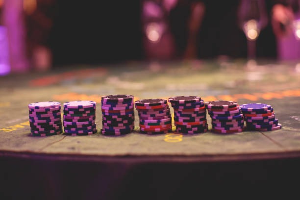 Dragon Tiger live dealer studio video